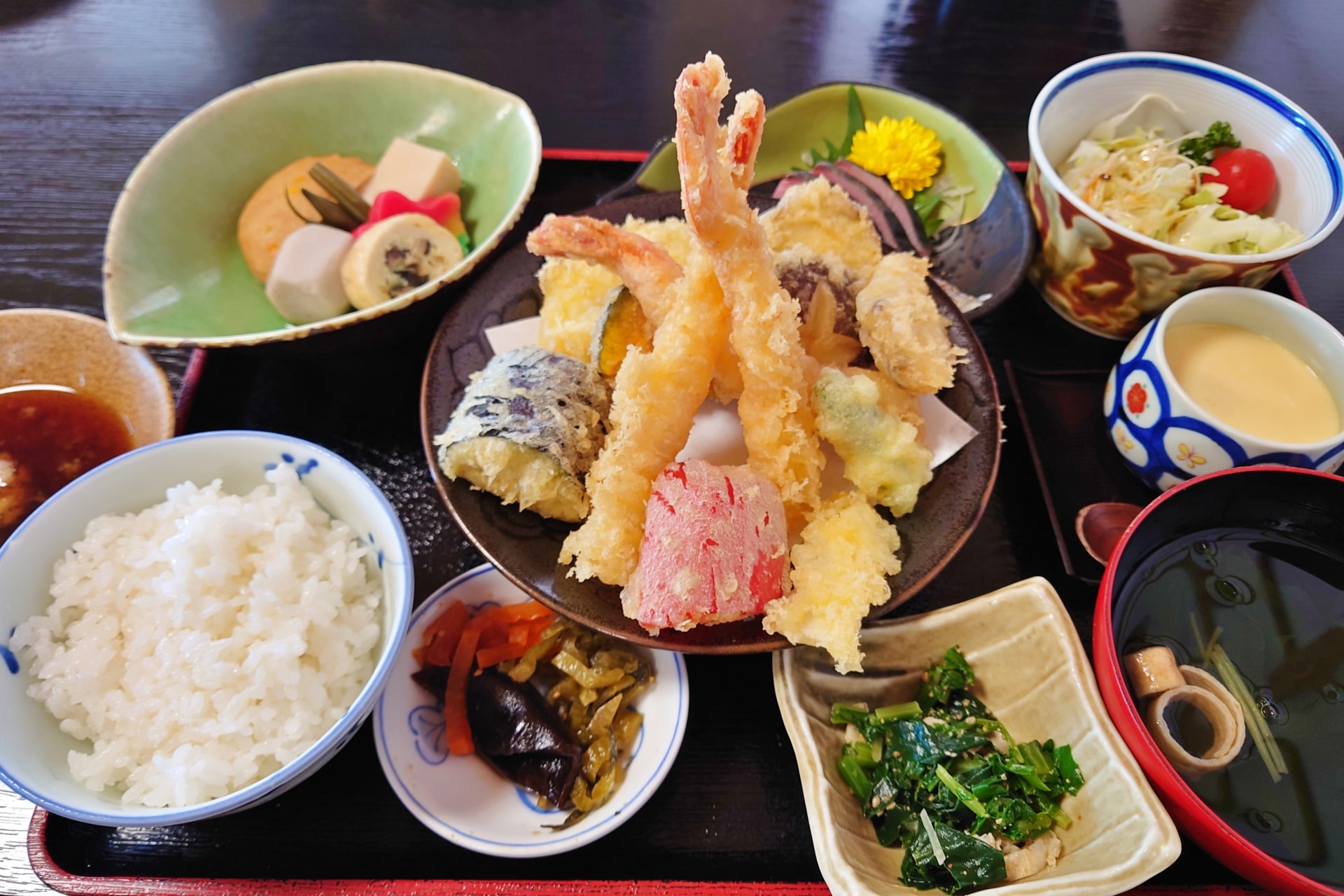 Dine at Traditional Tempura Restaurants